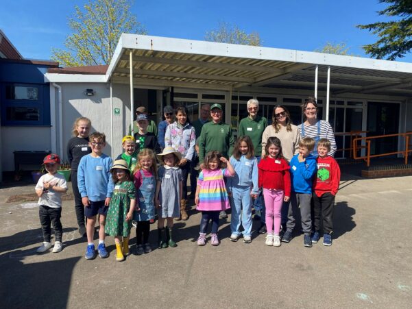 Bloomin’ Kids Workshop at Hale Youth Centre